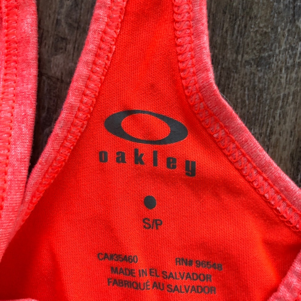 Small Oakley Tank